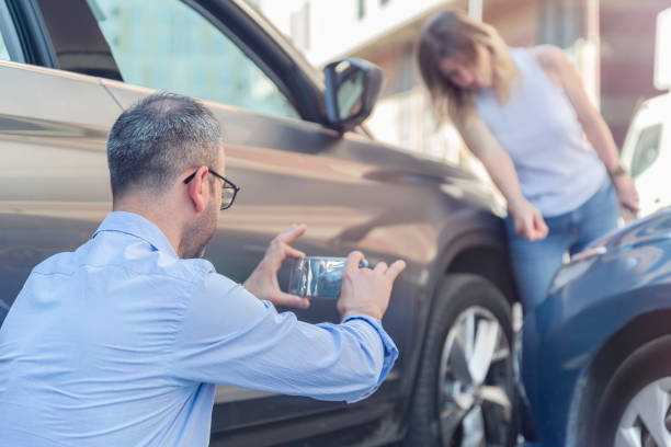 Professional Non Owner Car Insurance technician working in Englewood, OH